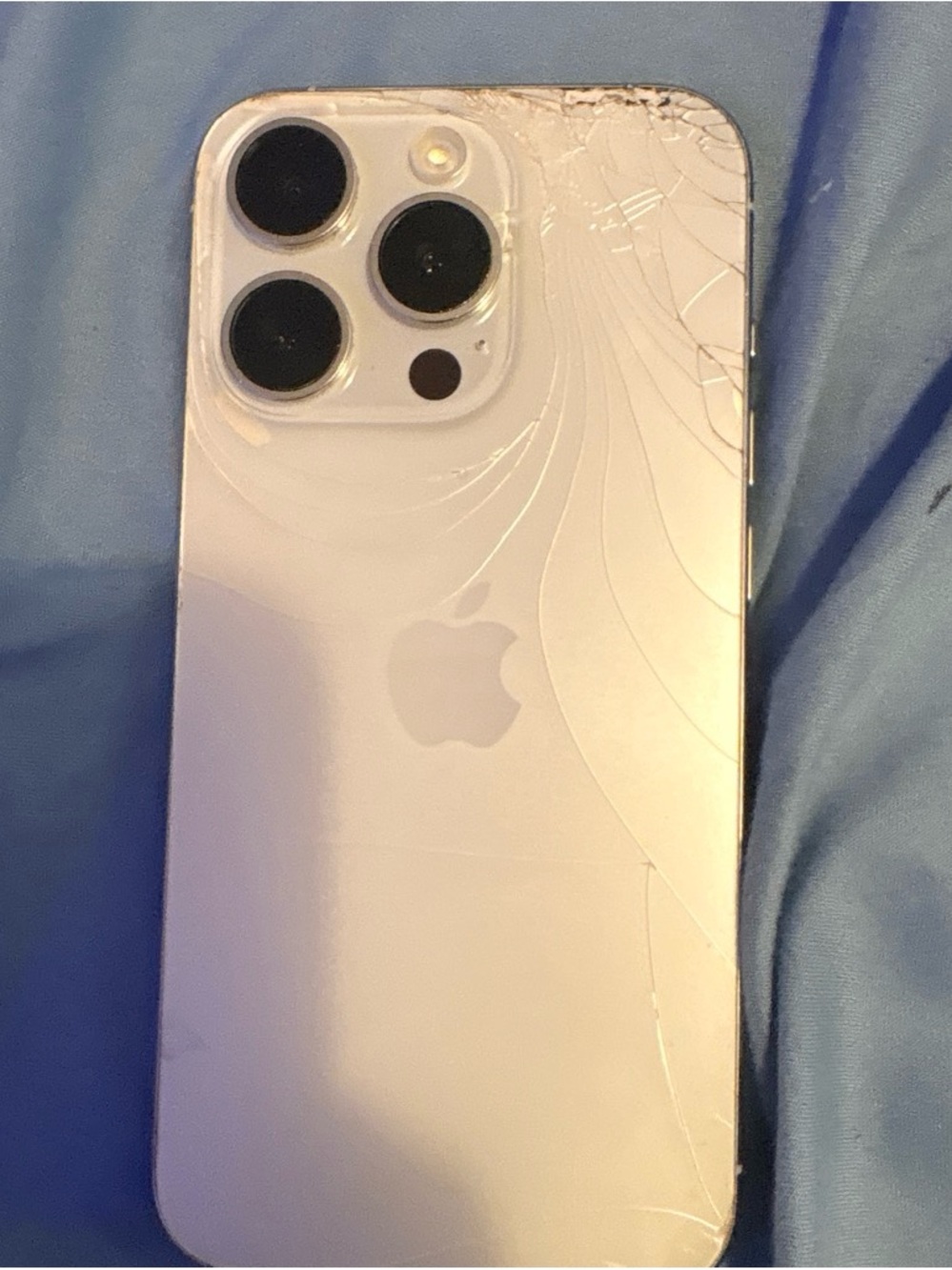 Apple iphone 15 pro